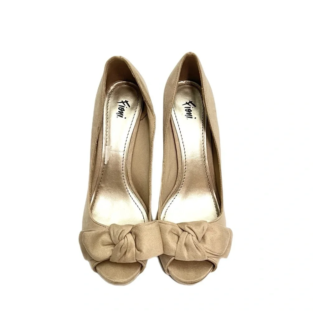 Vintage Y2K deadstock tan vegan suede open toe platform bow stiletto heels